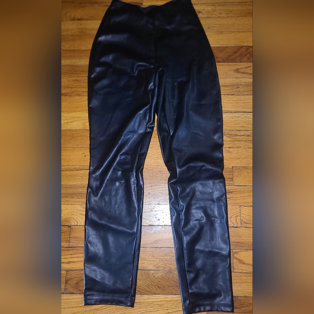 Fabletics Black Vegan Leather Pants Sz S